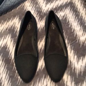 Croc black flats